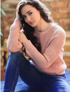 Elite escort service in Dhamangaon Railway for home and hotel visits